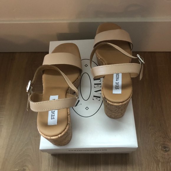 Mariella Blush Steve Madden Wedges - Picture 5 of 6